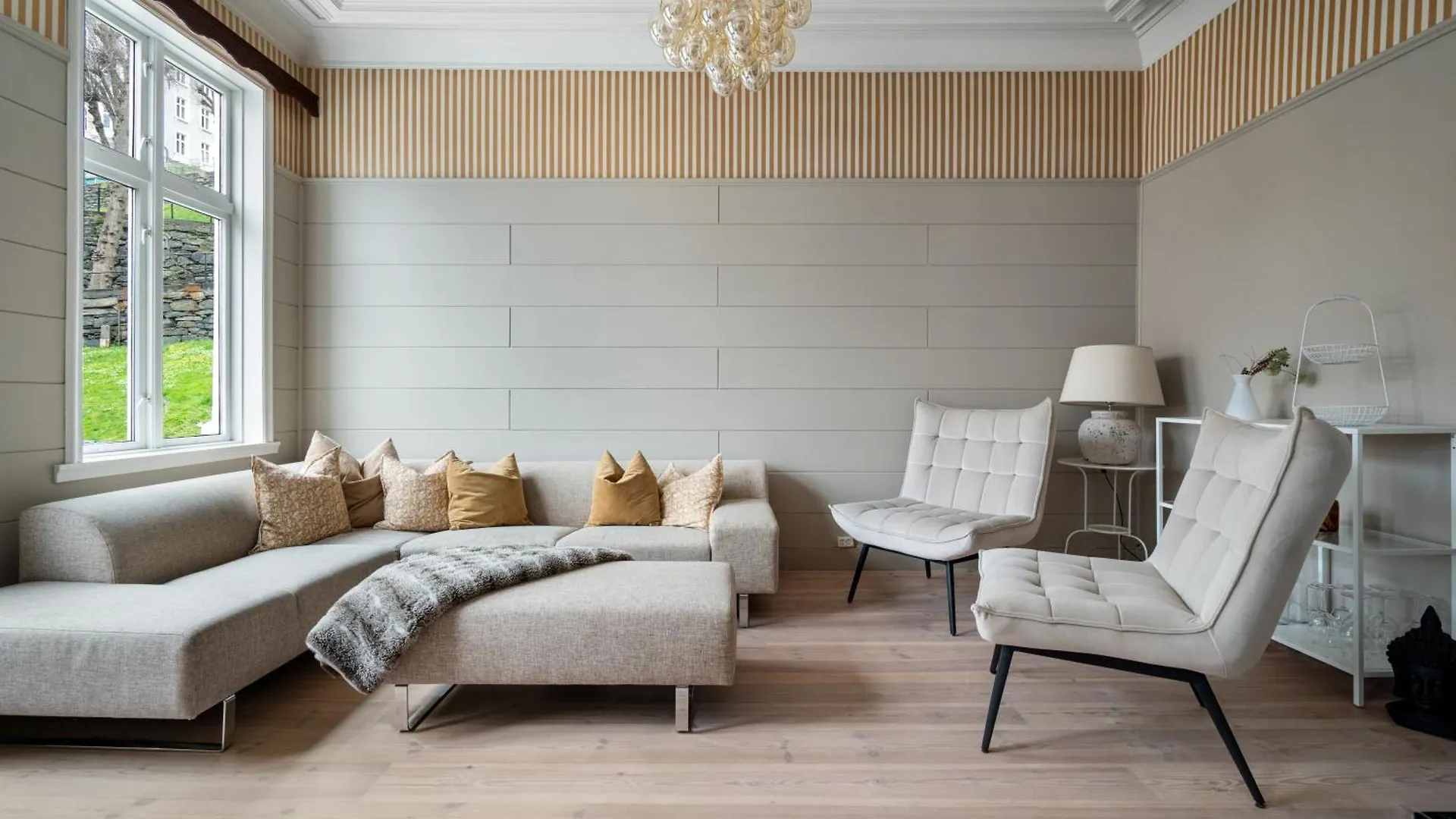 Experience The Luxury Lifestyle 100M From Bryggen!s kontakt